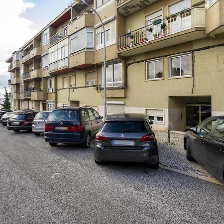 Whome Peaceful Alges Family Home Away From City Noise Lisboa Exteriör bild