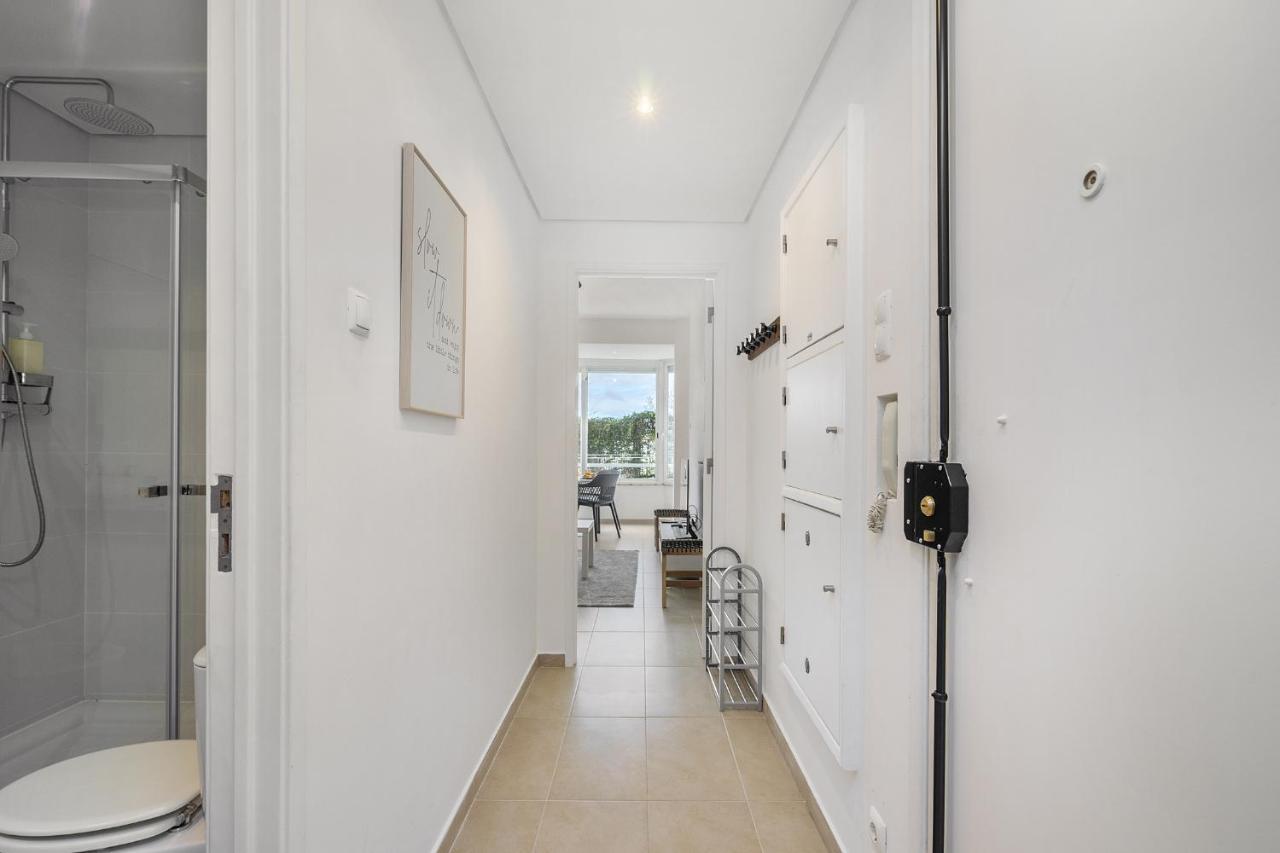 Whome Peaceful Alges Family Home Away From City Noise Lisboa Exteriör bild