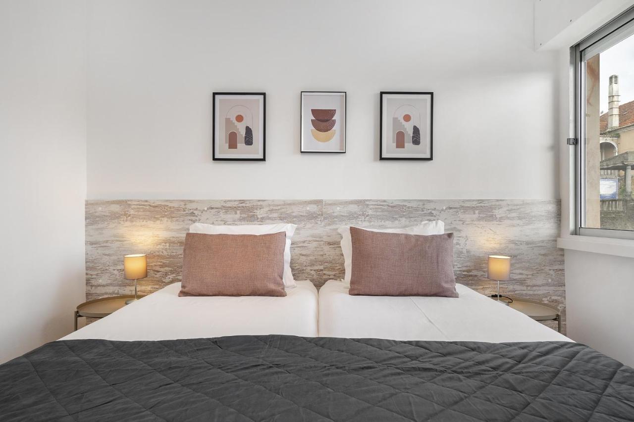 Whome Peaceful Alges Family Home Away From City Noise Lisboa Exteriör bild